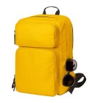 1818036 PLECAK NA NOTEBOOKA FELLOW żółty 4